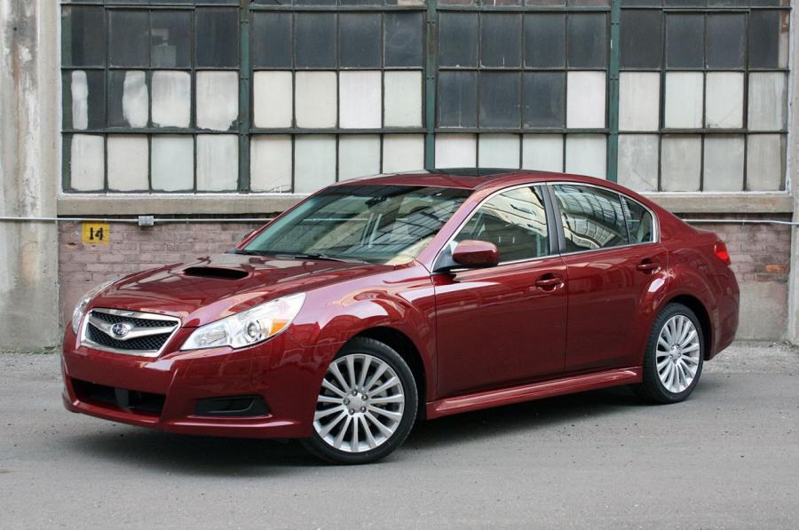  Subaru Legacy 2.5GT 2010 года  (фото 50 из 82)